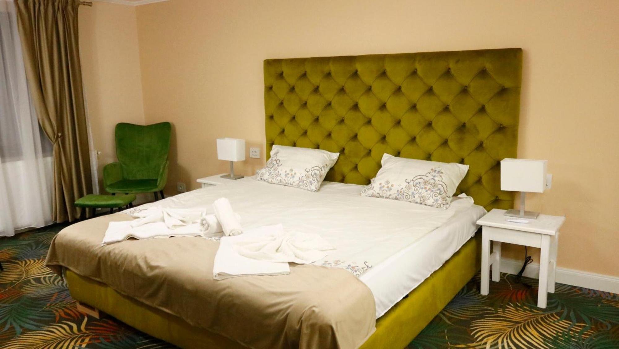 Pensiunea Pink House Runcu Otel Runcu  Dış mekan fotoğraf