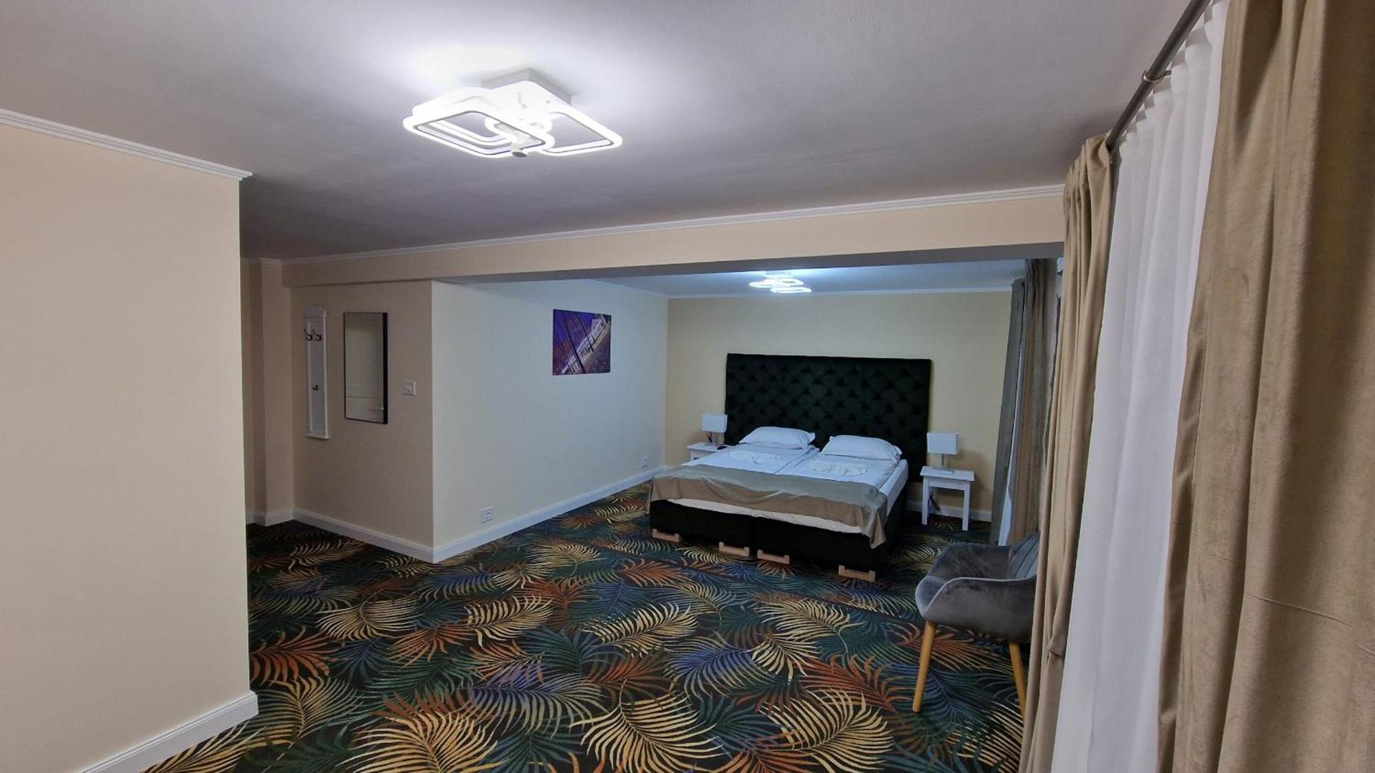 Pensiunea Pink House Runcu Otel Runcu  Dış mekan fotoğraf
